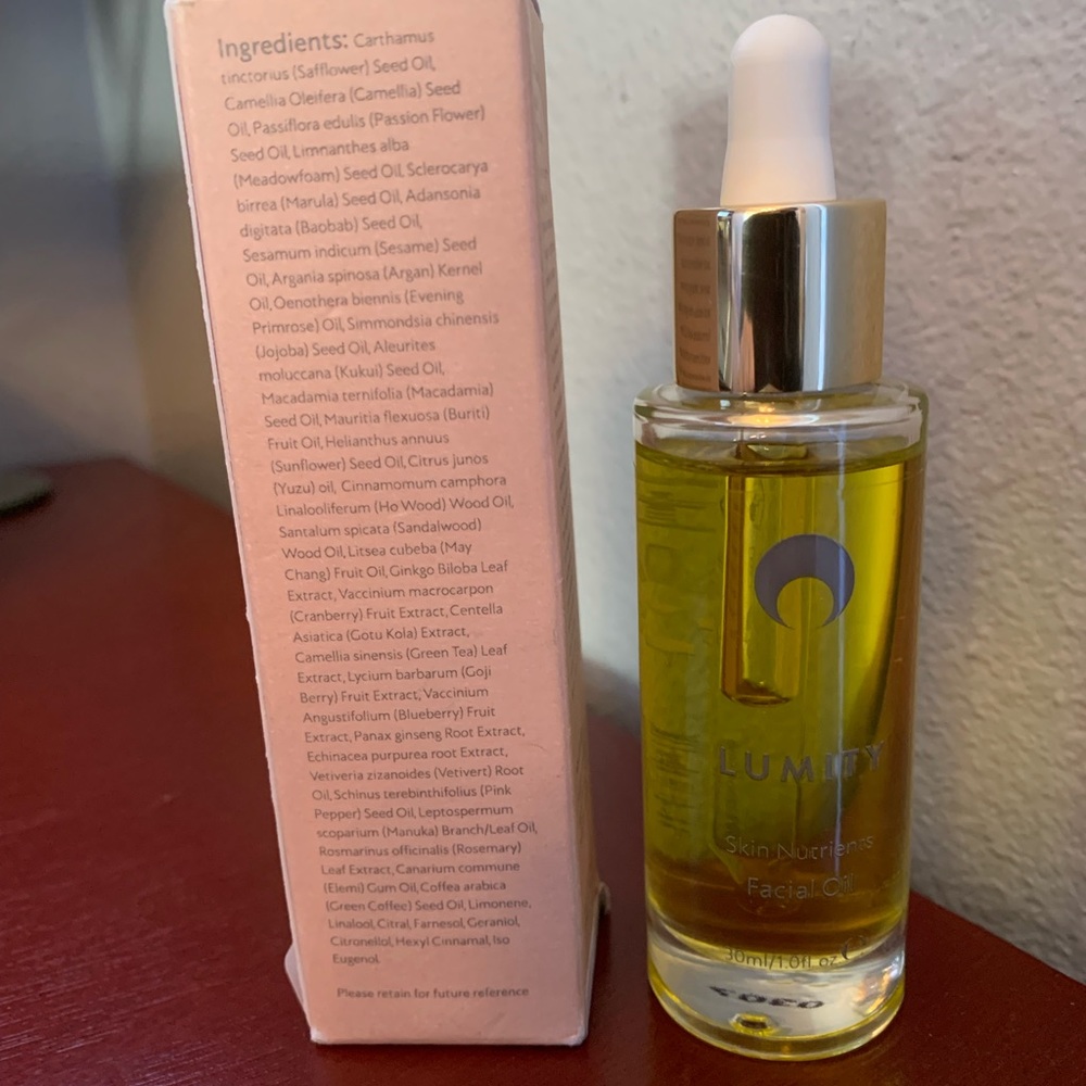 NEW Lumity skin nutrients facial oil SRP $80